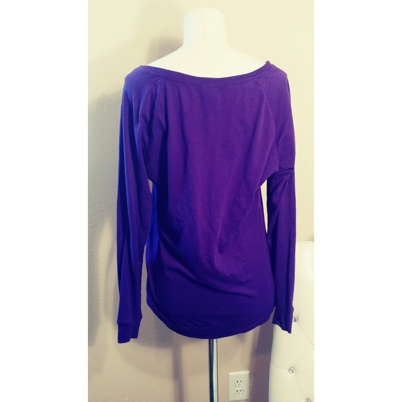 Victoria Secret PINK purple long sleeve V Neck - Picture 3 of 6